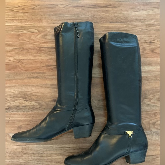 Vintage Salvatore Ferragamo Alisa Leather Boots 6.5 - Picture 2 of 9